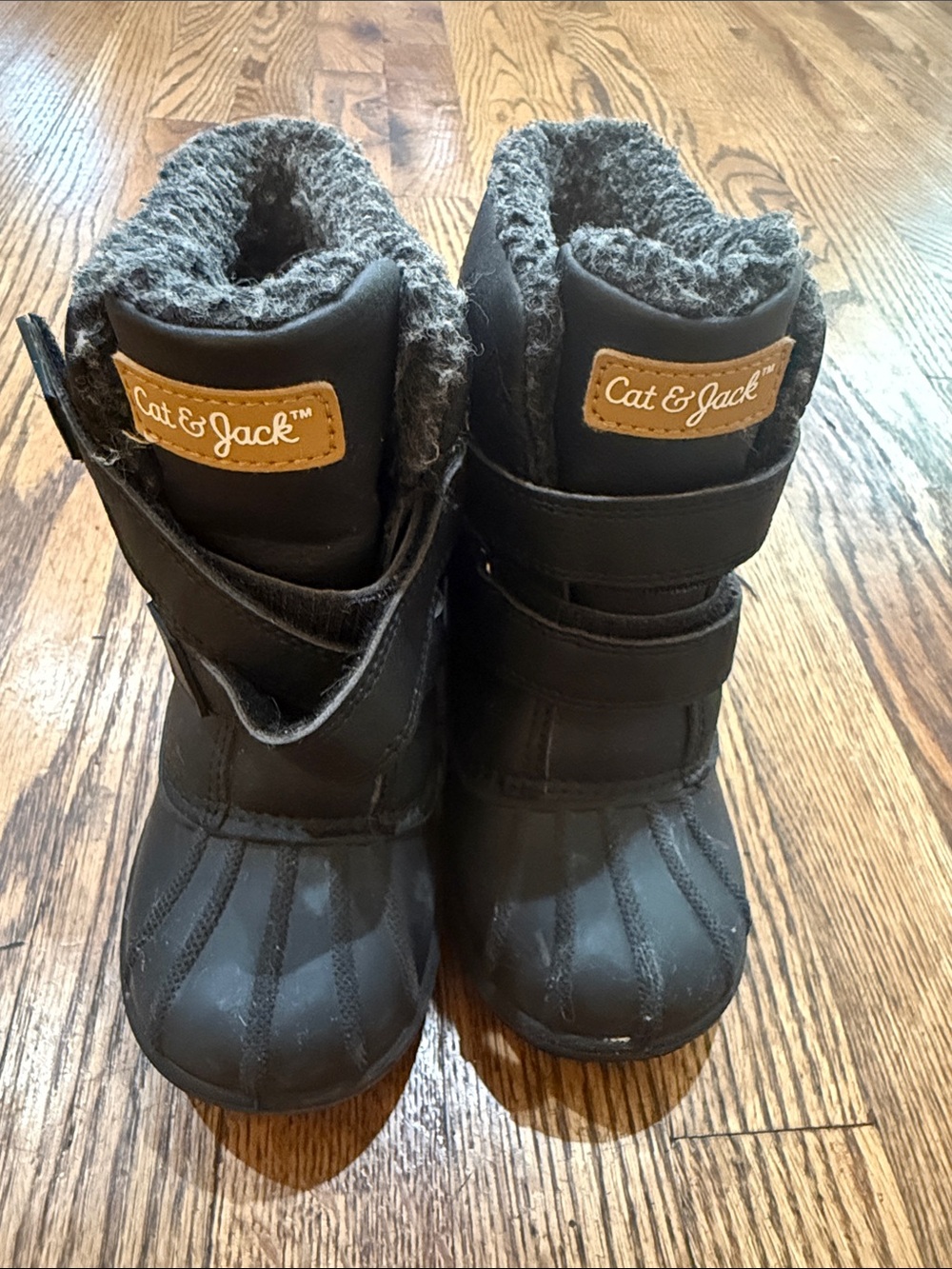 Kids black winter boots
